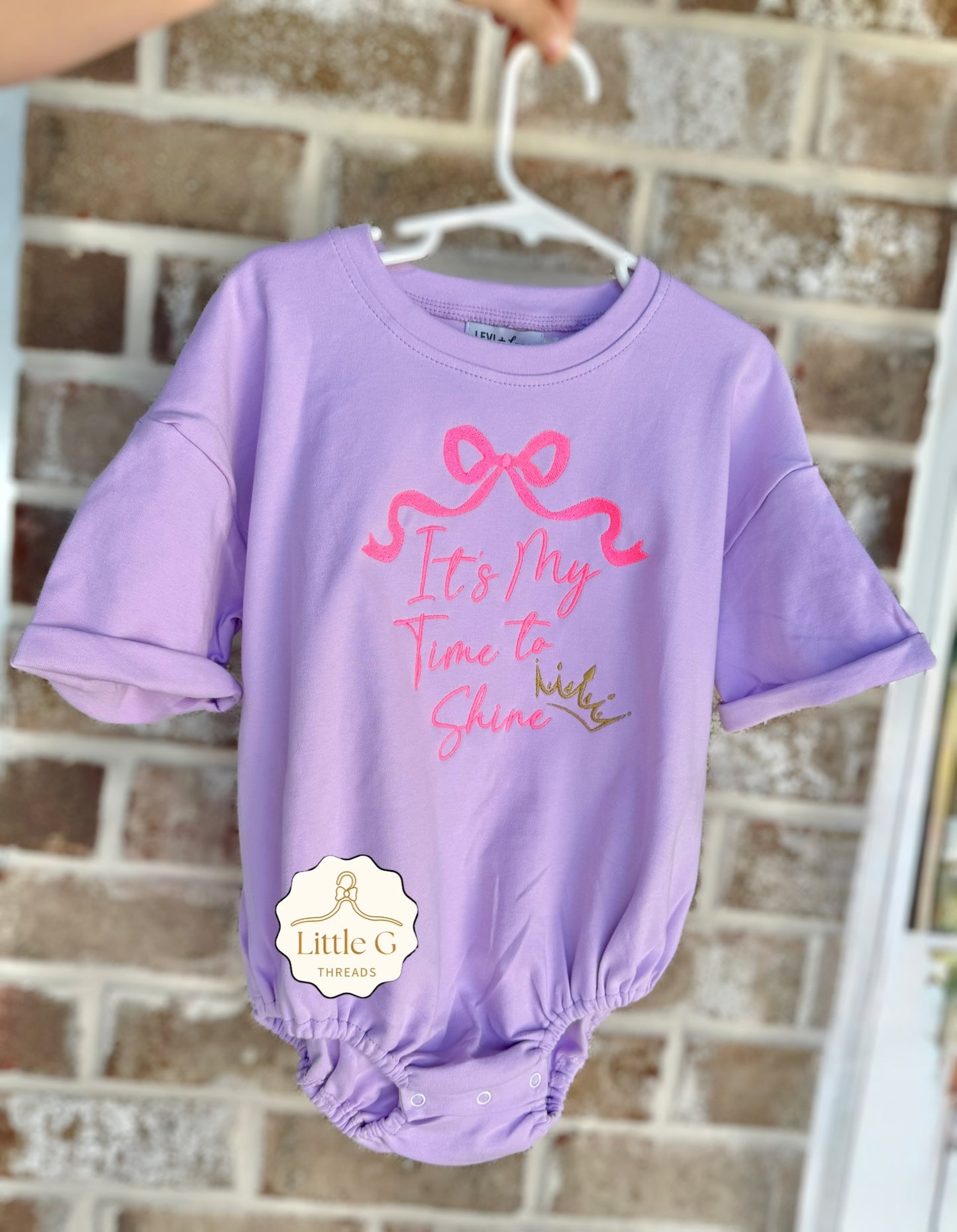 Crown T shirt bubble