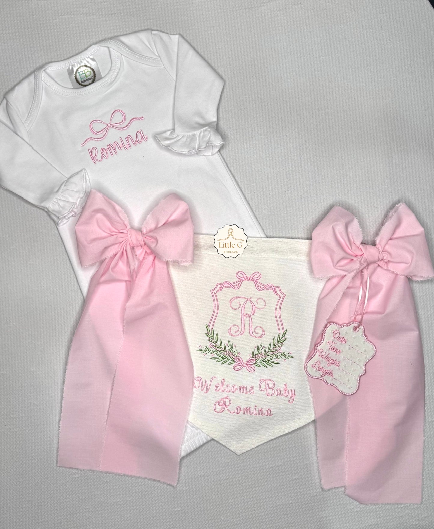 Birth Announcement Banner(welcome baby single initial)