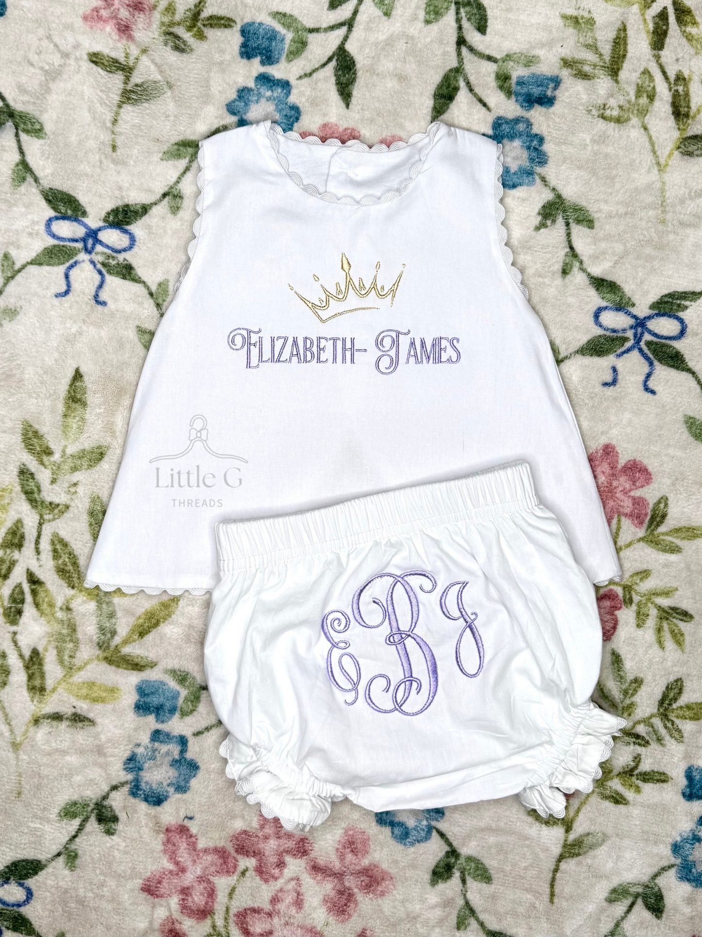 Crown Swing Back Set