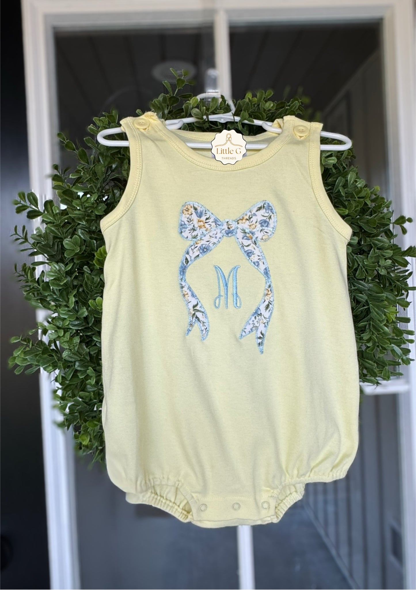 Appliqué Bow Initial Bubble